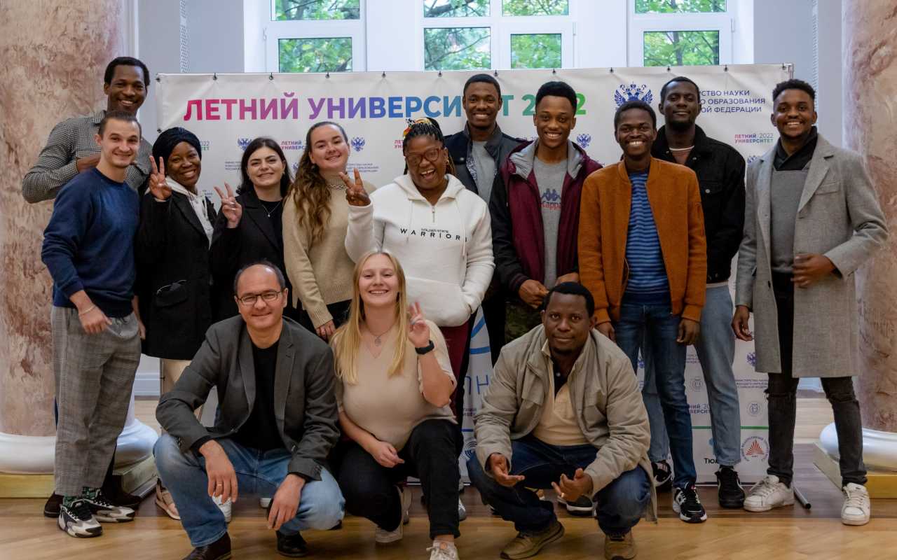 Студенты и выпускники российских вузов из Африки начали обучение биомедицине и компьютерному зрению в ЛЭТИ